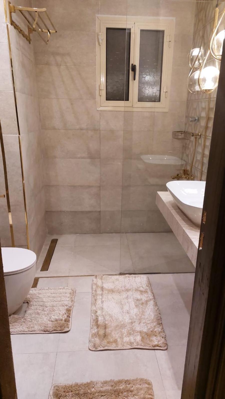 ديلوكس مفروشة مصر الجديدة Apartment *